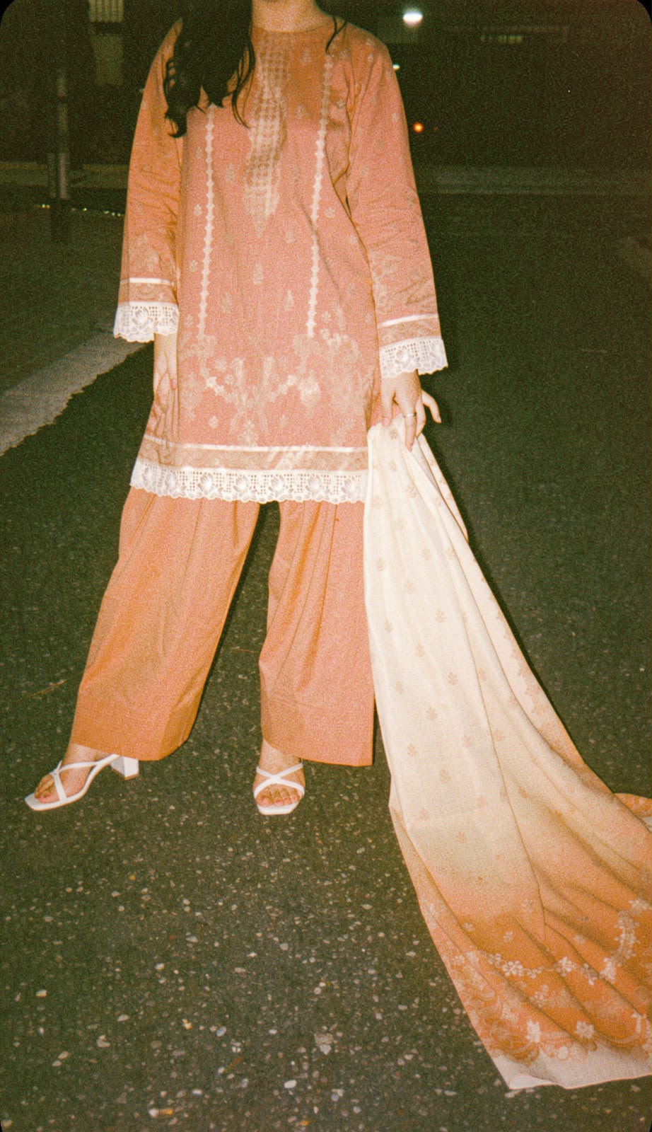Peach Royale Printed Lawn Ready-to-Wear Farshi Shalwar Set ✨